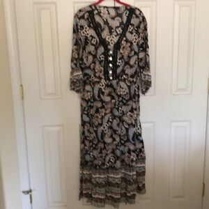 Midi-Dress with Crochet Trim; size Large
